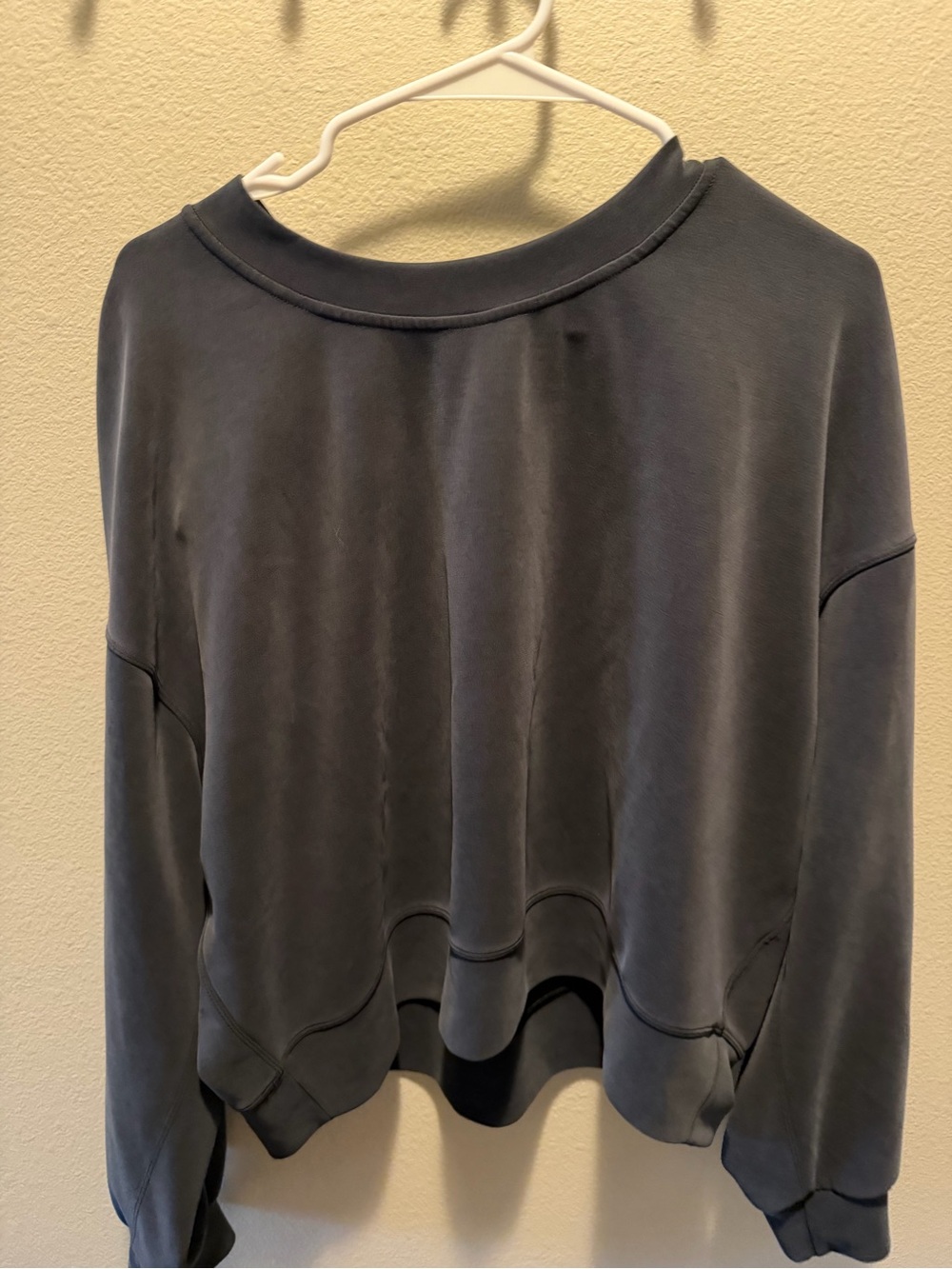 lululemon athletica Charcoal Cropped softstreme Relaxed 10